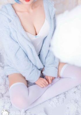 迷人的保姆年轻漂亮幼师
