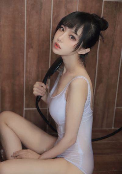 波多野结衣上班族
