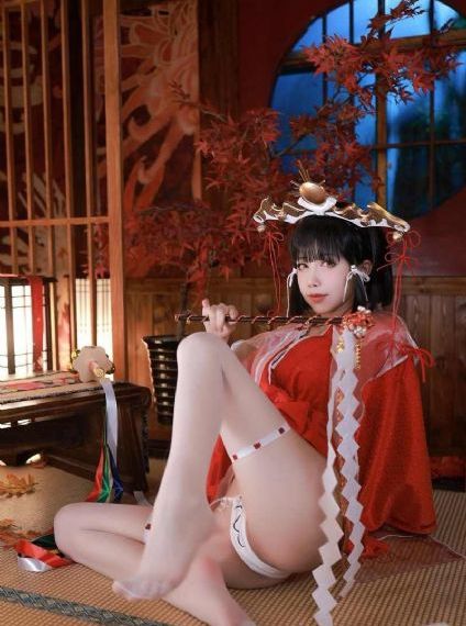 他在丈夫面前被耍了
