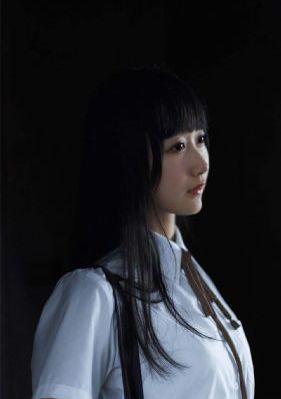 贱妾扒下脱裙子撅屁股迎